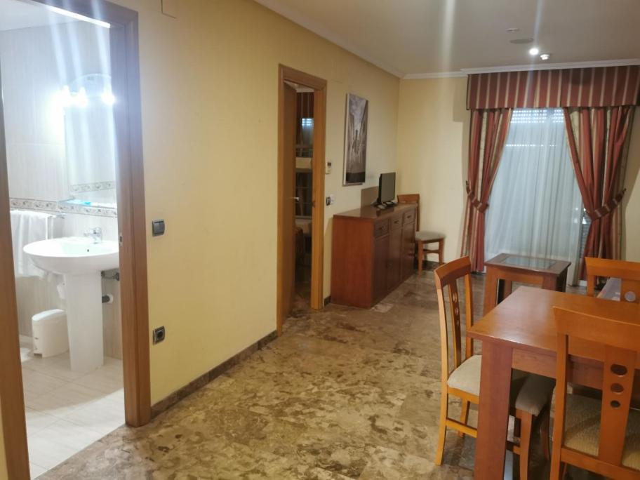 Apartamentos El Trovador Касорла Екстер'єр фото